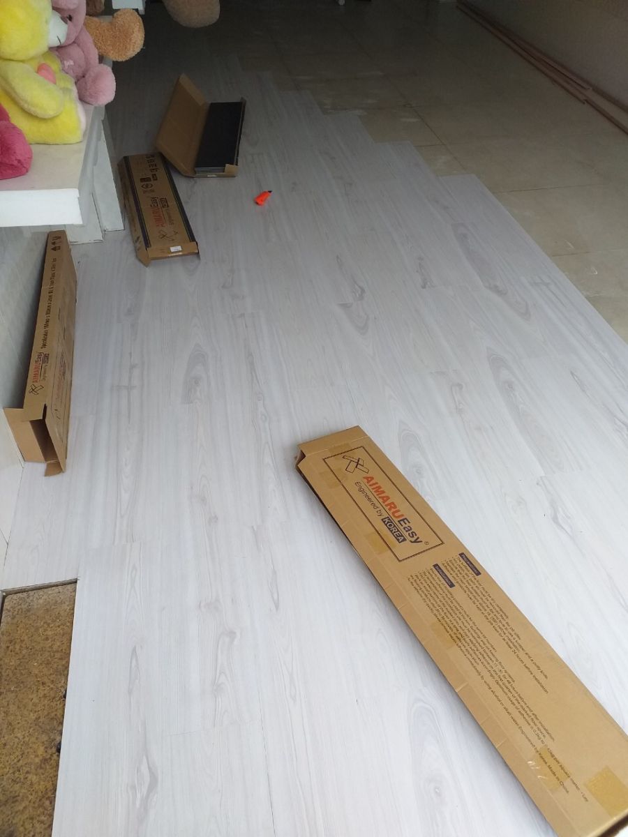 Sàn nhựa giả gỗ giá rẻ Aimaru EASy 