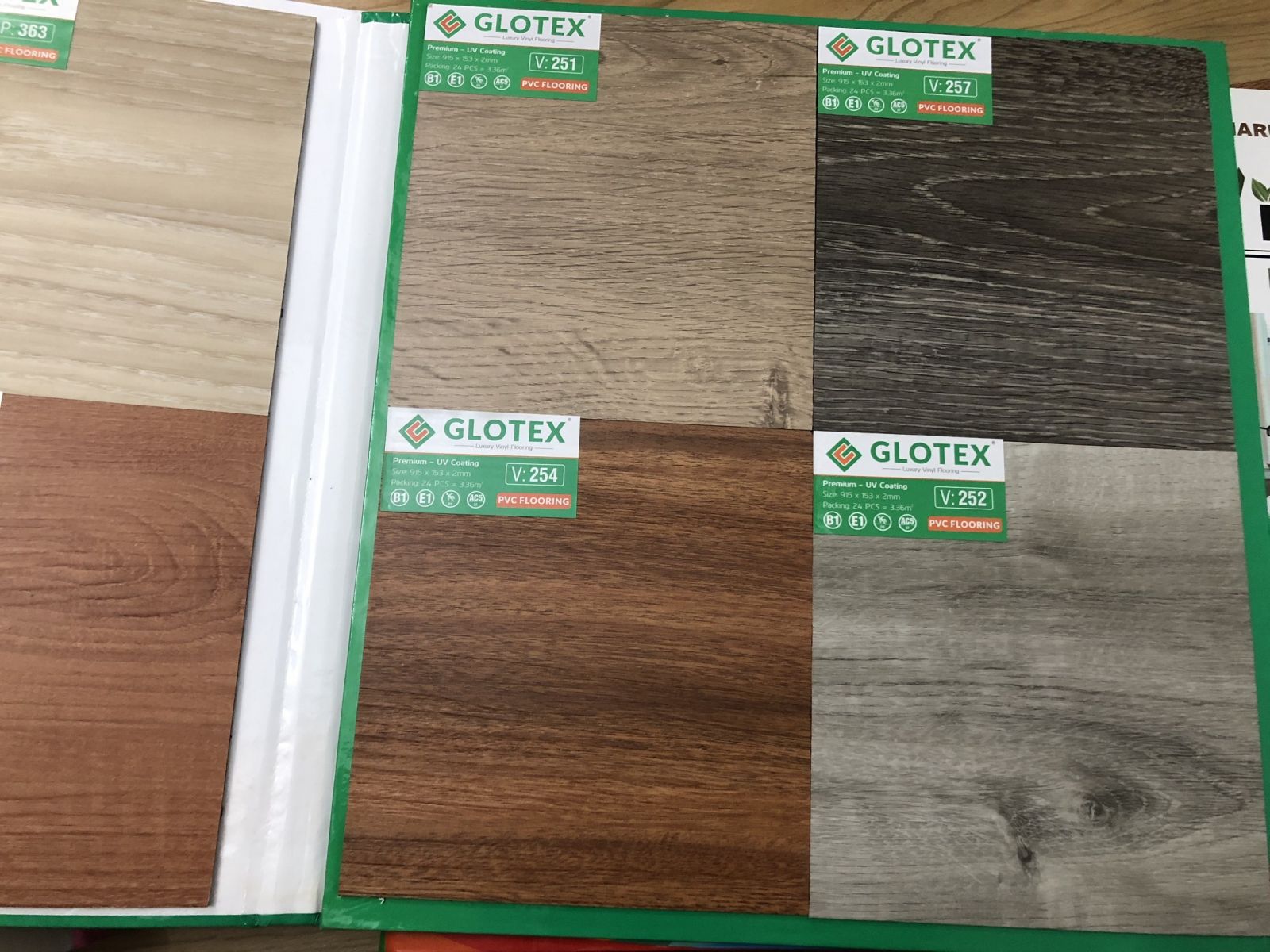 sàn nhựa Glotex