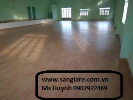 Sàn vinyl thể thao 